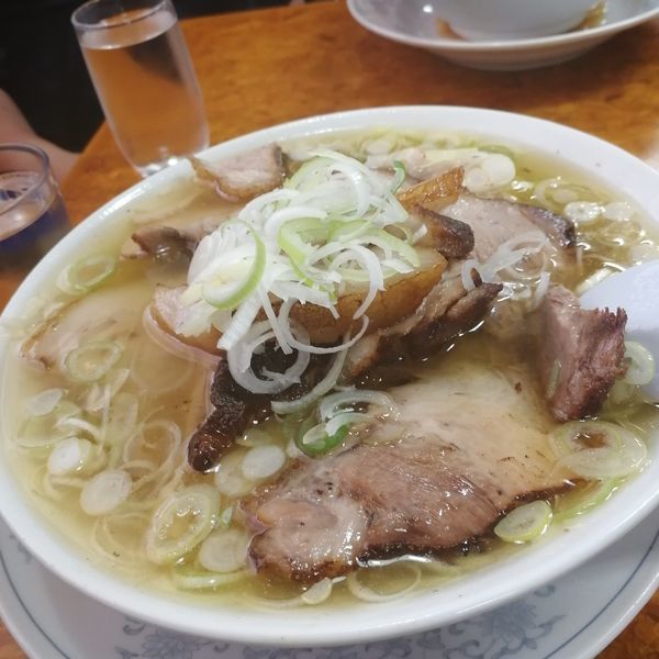 「チャーシュー多い麺(塩)」@かし亀の写真