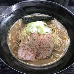 乱ブラック 800円