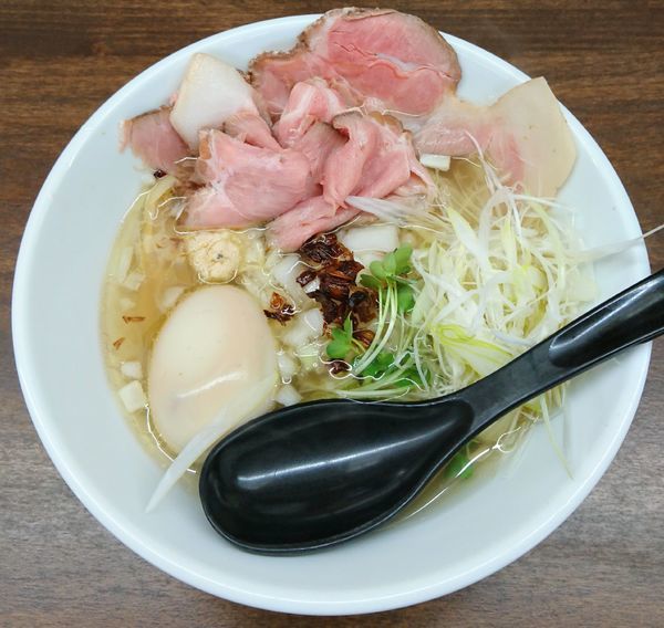 「特製白トリュフ塩ら〜めん」@麺屋みつば＋クローバーの写真