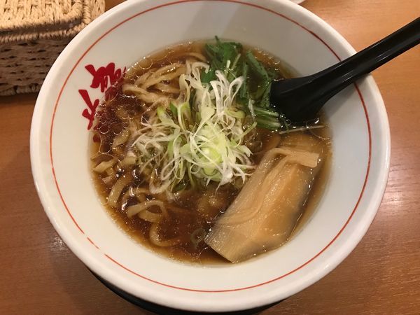 「トリプルスープの醤油ラーメン(肉なし)」@麺や 藏人の写真