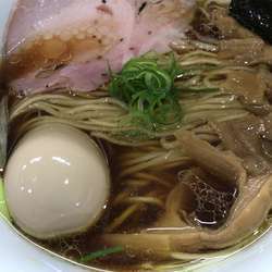 味玉醤油らーめん