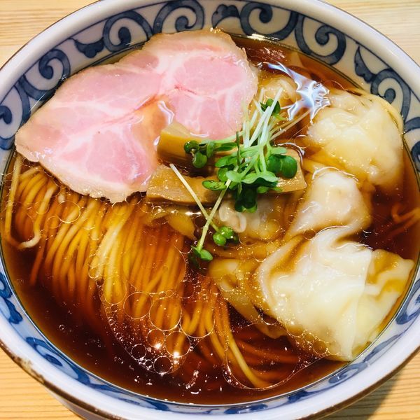 「ワンタン中華そば」@麺処 清水 長岡川崎店の写真