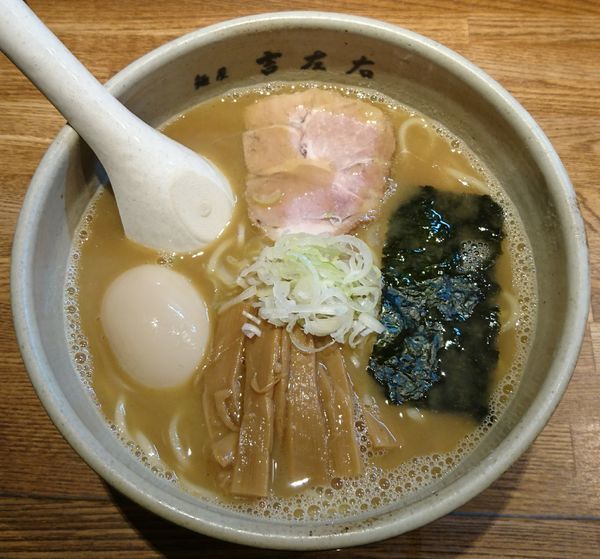 「味玉らーめん」@麺屋吉左右の写真