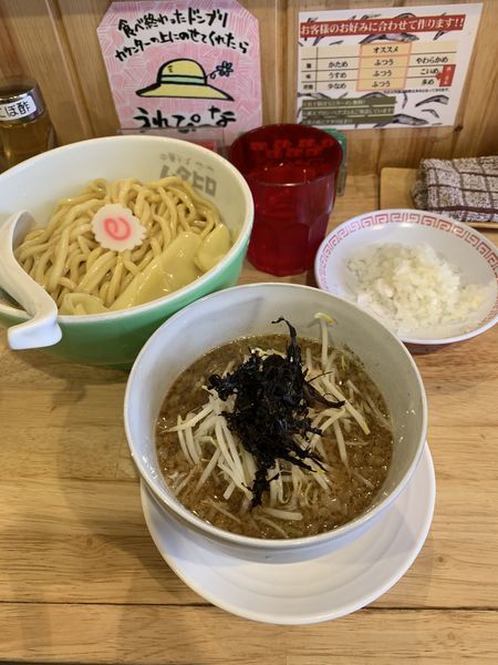 「煮干つけ麺(醤油、太麺)＋タマネギ:850円」@中華そば ムタヒロの写真