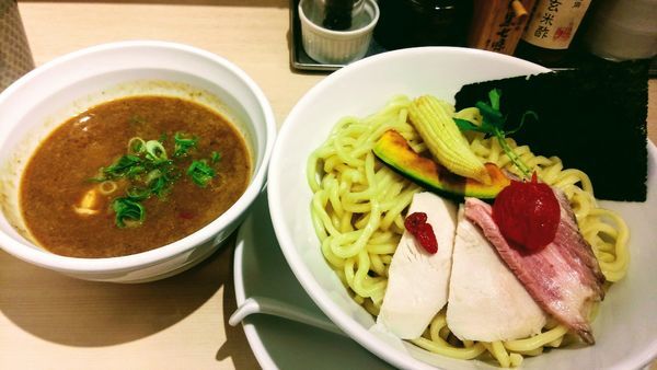 「濃厚辛つけそば」@銀座 篝 Echika池袋店の写真