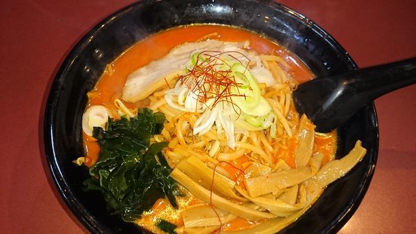 「鉄火麺 味玉」@北海道らーめん ひむろ 亀戸店の写真