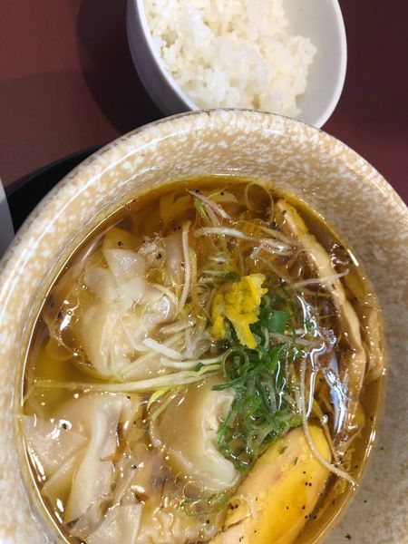「海老ワンタン中華そば(醤油 煮干和え麺」@麺童 豊香の写真