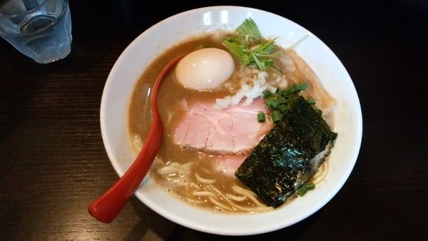 「煮干豚骨味玉そば¥870-」@麺処 夏海の写真