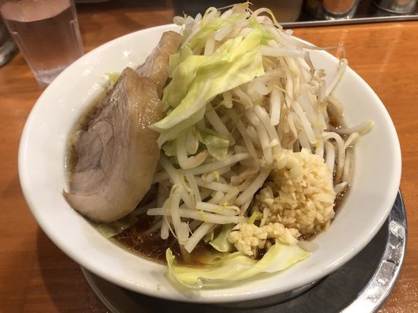 「小ラーメンヤサイニンニク」@麺屋穴場の写真