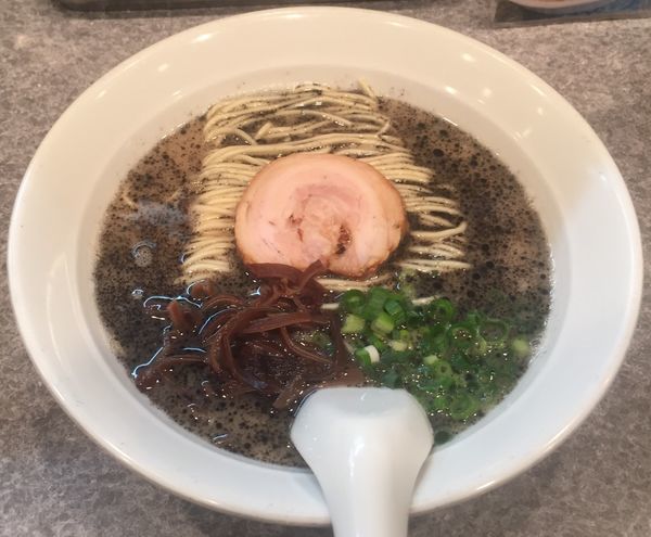 「黒650円」@麺屋 MANIの写真