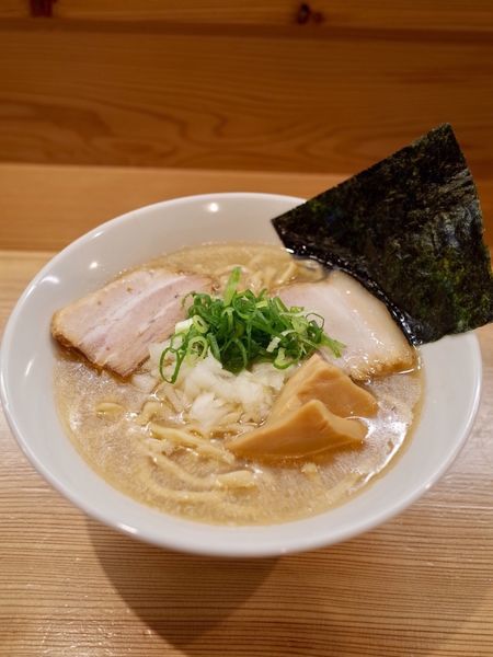 「鯛塩らーめん…750円」@らーめん いつ樹 本店の写真