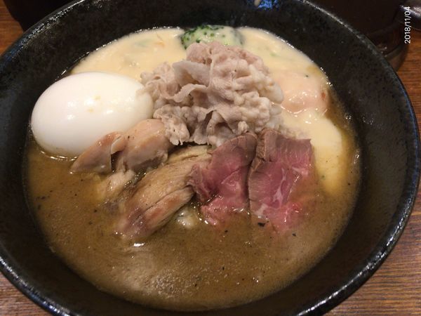 「特製味噌シチューラーメン」@麺屋 神風の写真