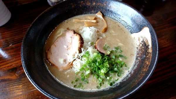 「椿とりラーメン　800円」@麺家 椿の写真