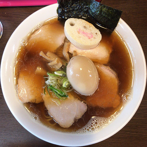 「煮干し正油＋チャーシュー増し（3枚）＋味付け玉子」@ラーメン木曜日の写真