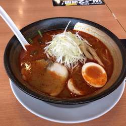 スパイシー味噌カレーラーメン