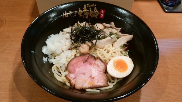 「濃香淡麗油そば」@油そばの店 蜻蛉の写真