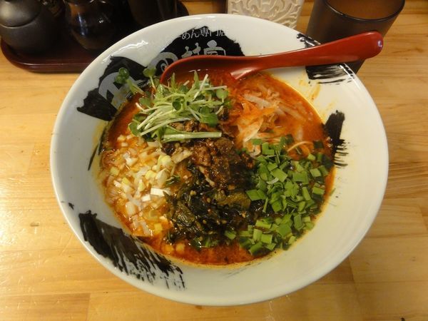 「赤らーめん(細麺)」@鶏炭焼らーめん専門店 田村家 茨木本店の写真