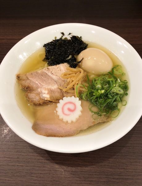 「塩味玉ら〜めん」@麺や 河野の写真