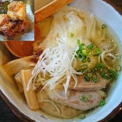 ワンタン鴨らーめん￥1300＋そば屋のとり唐揚げ4P￥500