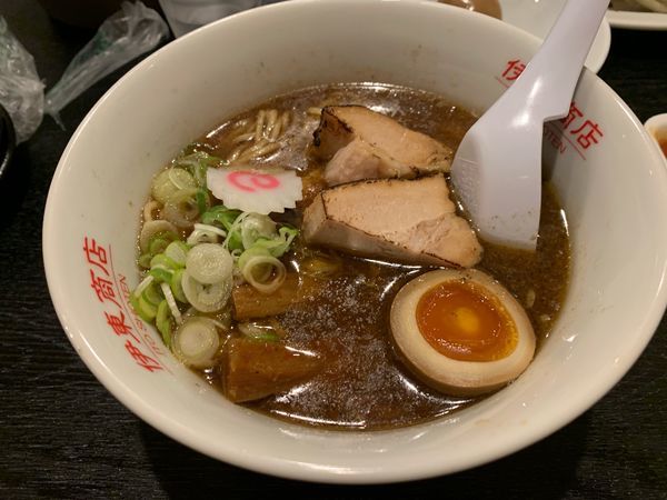 「魚介醤油チャーシュー麺」@松本餃子食堂の写真