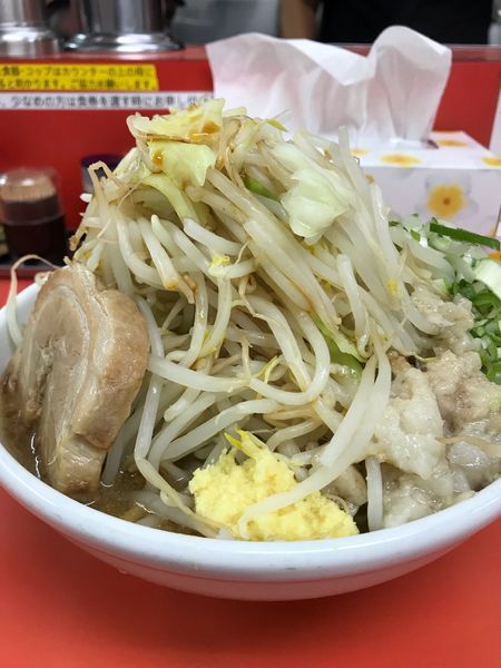 「ラーメン中盛り」@らー麺 ぶたのジョーの写真