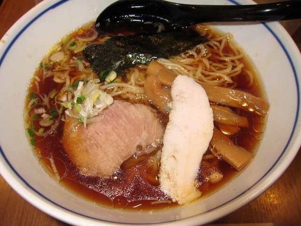 「純鶏らーめん醤油　580円」@麺処直久 新橋店の写真