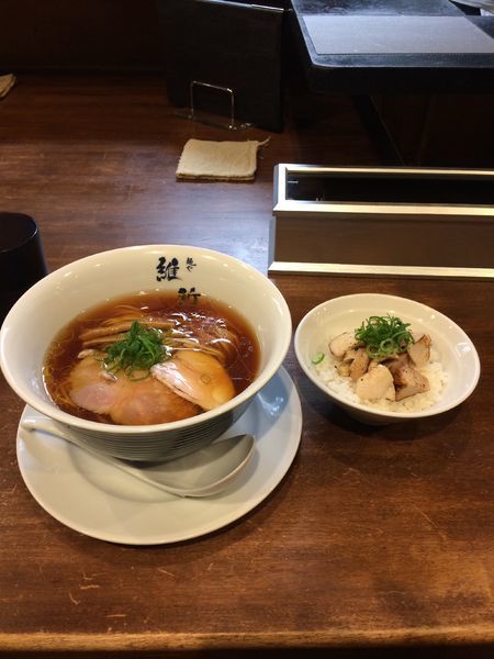 「醤油らぁめん」@麺や維新の写真