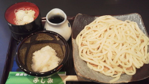 「辛味おろしうどん　「950円」」@手打そば ふしみの写真