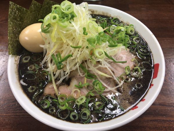 「黒マー油豚骨醤油なんつッ亭スペシャル ¥1,050」@なんつッ亭 秦野本店の写真