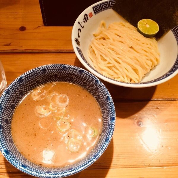 「濃厚つけ麺 麺少なめ」@つじ田 神田御茶ノ水店の写真
