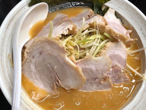 「ネギ味噌チャーシュー」@ラーメン心心の写真