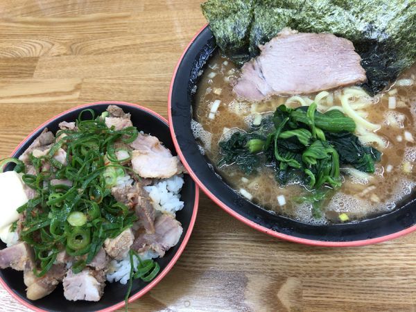 「ラーメン　まかない飯」@麺家 紫極の写真