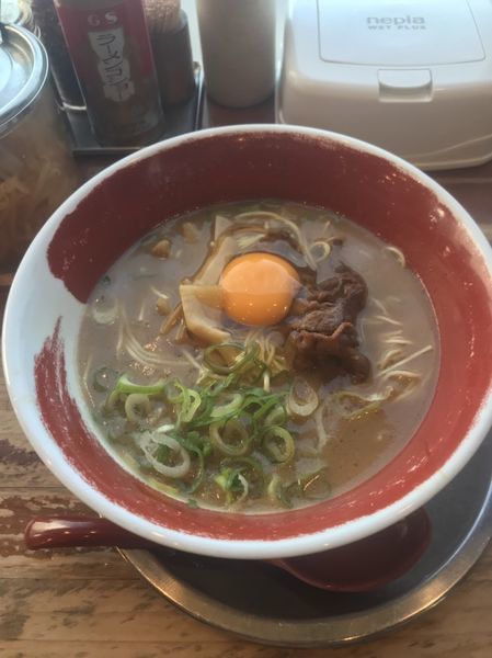 「徳島ラーメン」@徳島ラーメン 麺王 高松駅前店の写真