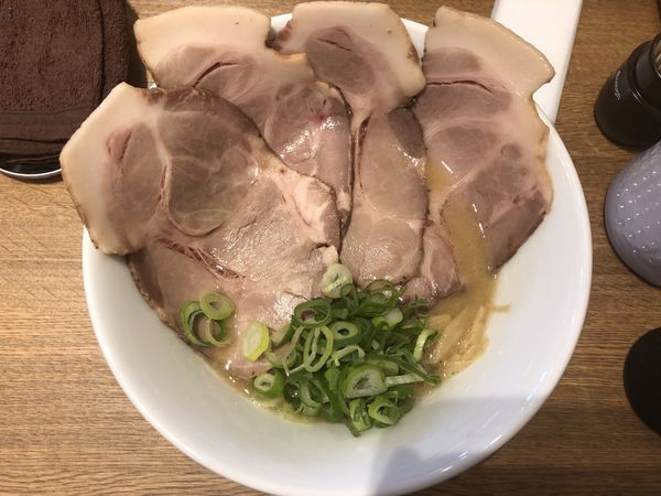 「鶏白湯ラーメン 肉増し」@キラメキノ太陽～ふくちやま～の写真
