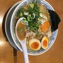 丸源肉そば煮卵トッピング