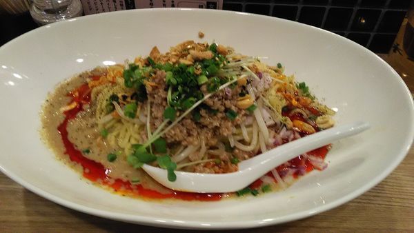 「汁なし担々麺 大盛」@もつ焼き ぶた横丁 京急蒲田店の写真