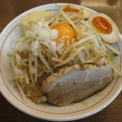 味玉ジャンクまぜそば：890円