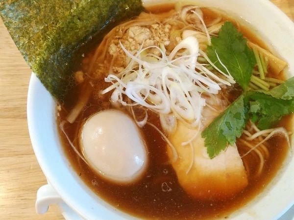 「鶏そば＋味玉」@中華そば ムタヒロ 錦糸町店の写真