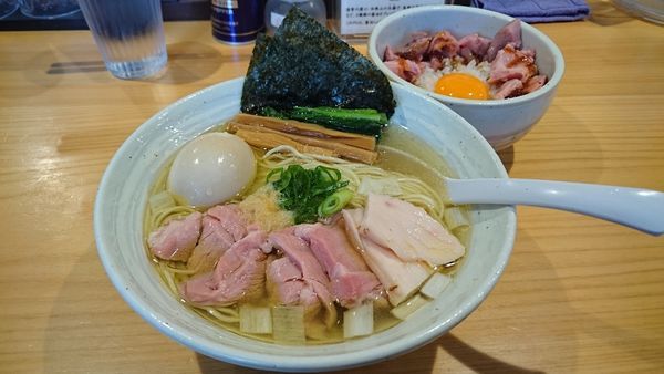 「特製らぁ麺(塩)豚ユッケ風ご飯 980+350円」@麺屋 さくら井の写真