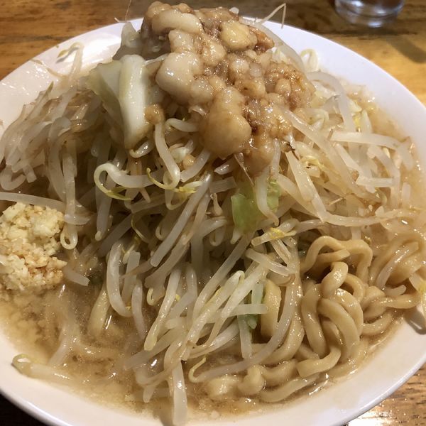 「ラーメン 麺増し（ニンニク少なめ、ヤサイ、アブラ、カラメ）」@三十郎 下館駅南店の写真