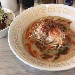 担々麺＋豚飯(800円＋200円)