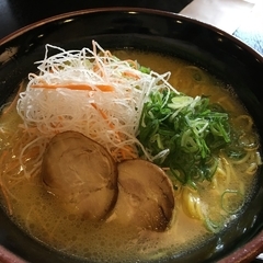 鶏白湯ラーメン京都祇園 門扇 アリオ亀有店の画像