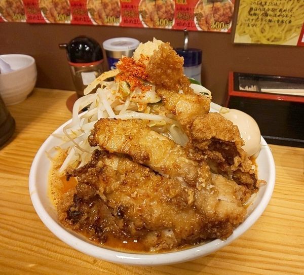「極辛あんかけDX（メガ唐付）1,000円+サービス味玉」@旨辛ラーメン 表裏 市ヶ谷本店の写真