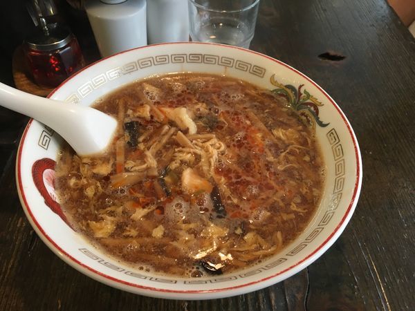 「酸辣湯麺」@らーめんれんげの写真