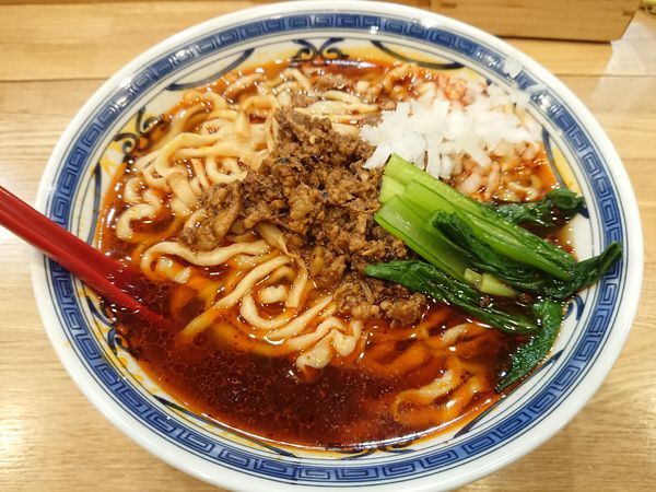 「【限定】ピリ辛辣醤麺(大盛)850円＋ビール」@くじら食堂 nonowa東小金井店の写真