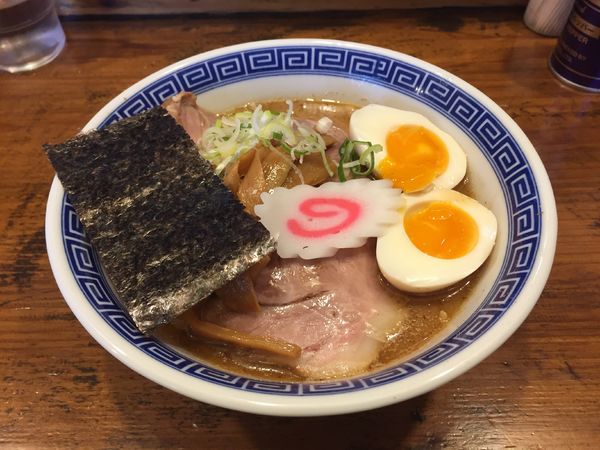 「特製中華そば」@らーめんはたかくるの写真