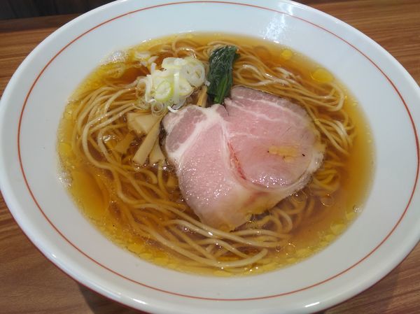 「白だし醤油ら～麺」@ら〜麺 安至の写真