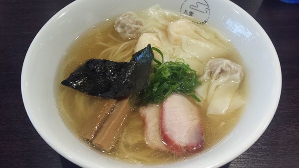 「白だし特製ワンタン麺(ハーフ)1000円」@八雲の写真