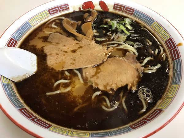 「しょうゆラーメン 濃い  750円」@ラーメン 蜂屋 5条創業店の写真