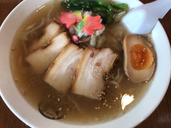 「究極の塩ラーメン四季の風750円(+シュウマイ丼130円)」@トクちゃんラーメン 分店次郎の写真